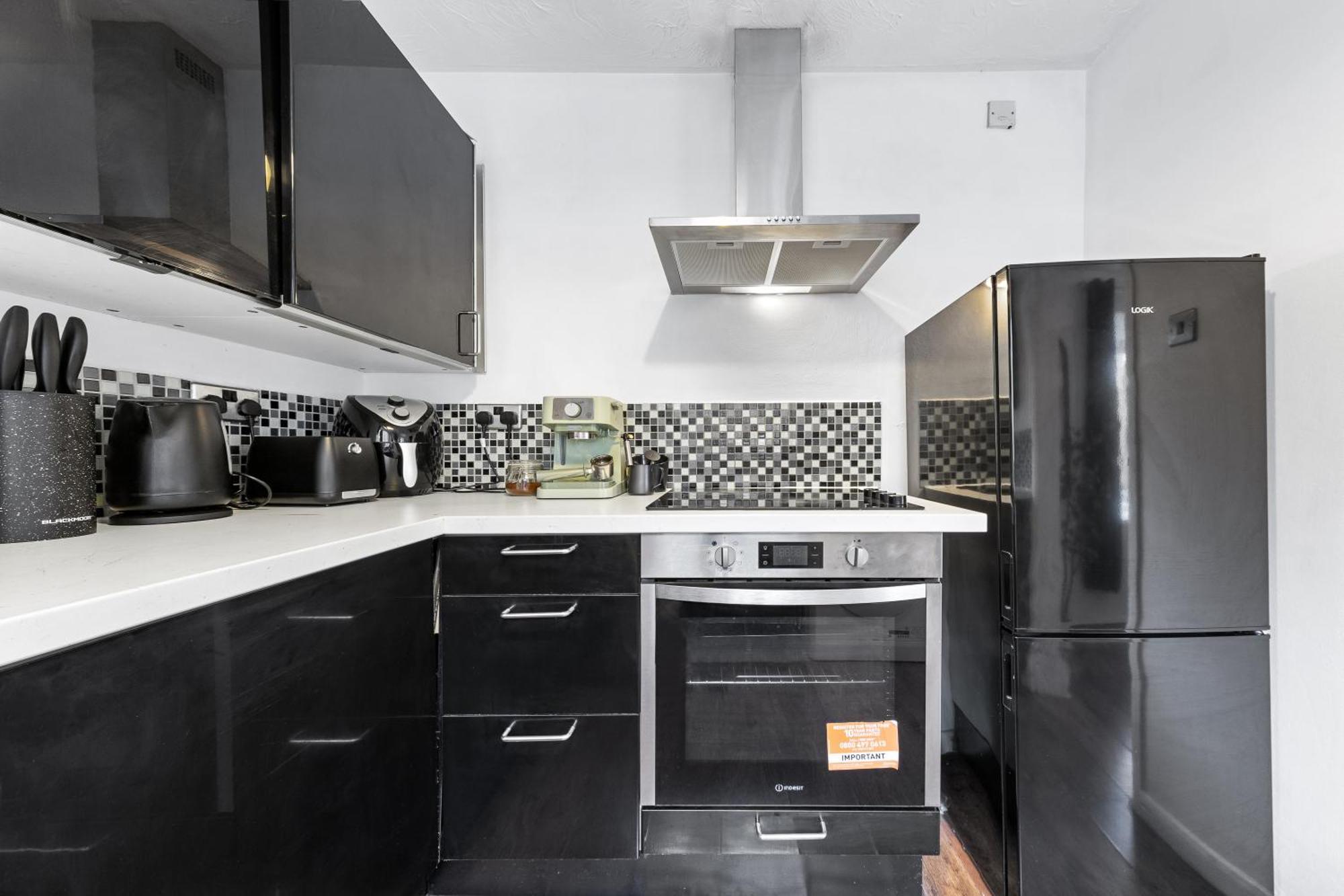 Quirky Canary 2Bed, Free Parking, Smart Tv & Games Λονδίνο Εξωτερικό φωτογραφία
