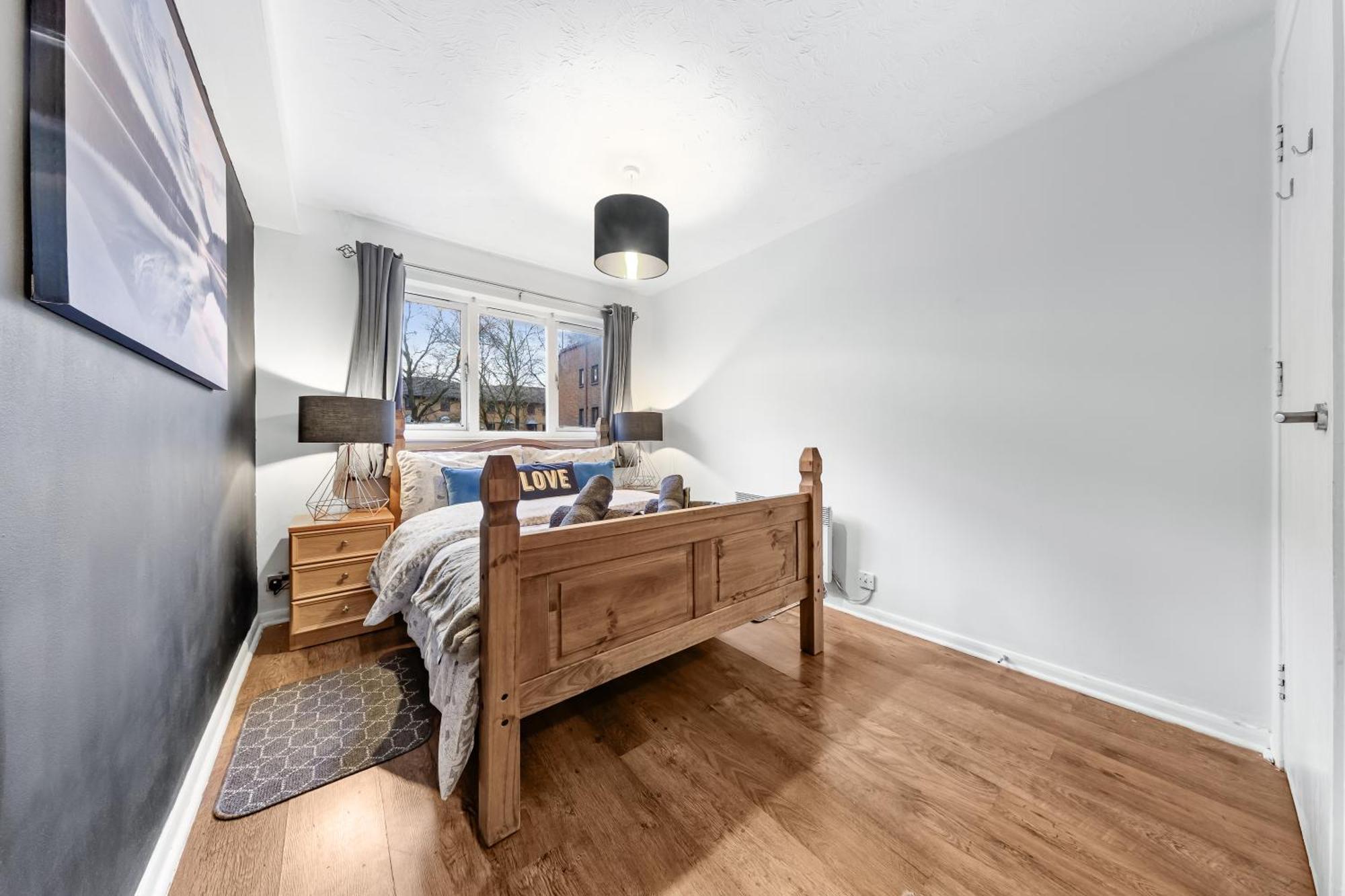 Quirky Canary 2Bed, Free Parking, Smart Tv & Games Λονδίνο Εξωτερικό φωτογραφία