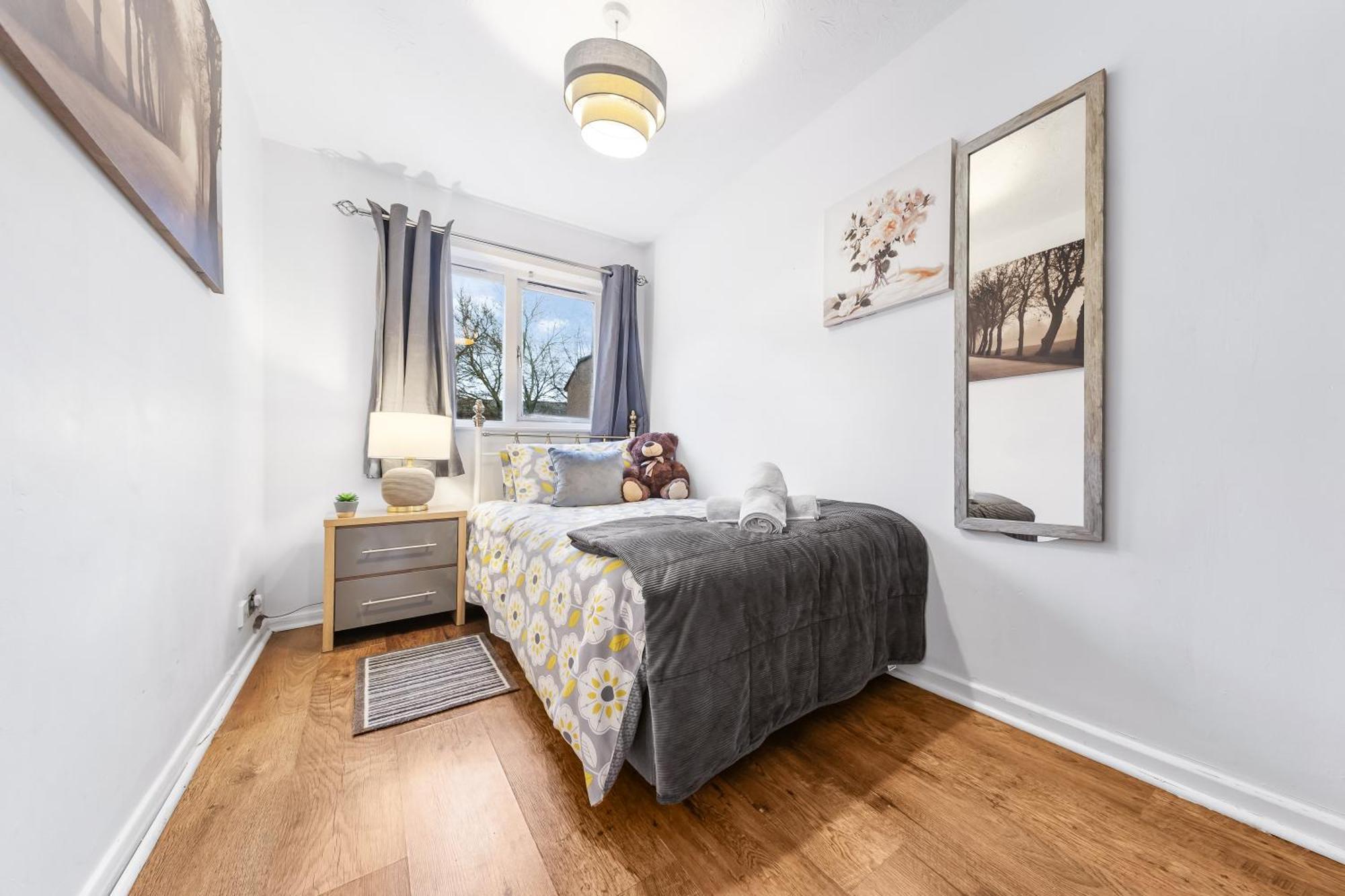 Quirky Canary 2Bed, Free Parking, Smart Tv & Games Λονδίνο Εξωτερικό φωτογραφία