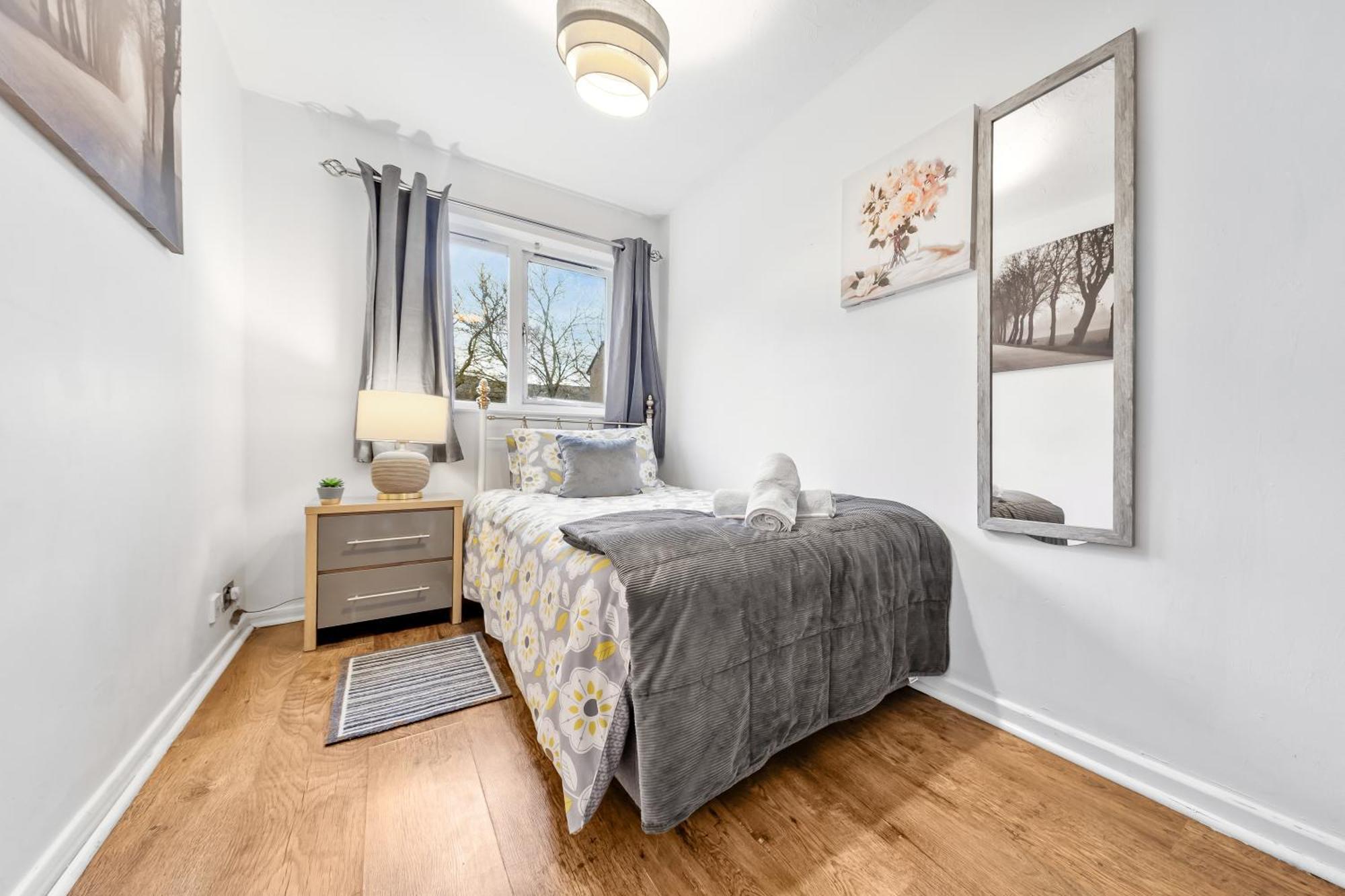Quirky Canary 2Bed, Free Parking, Smart Tv & Games Λονδίνο Εξωτερικό φωτογραφία